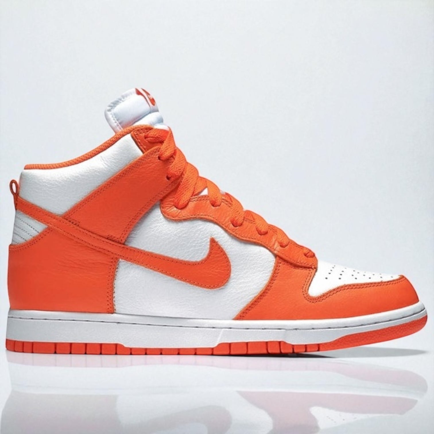 NIKE Dunk High SP Syracuse 2021 DD18 Orange Blaze - SZ 10